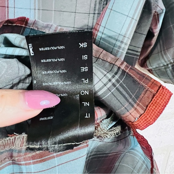 Kuhl Response Short Sleeve  Button Down Shirt in Plaid Size XL - Picture 7 of 9